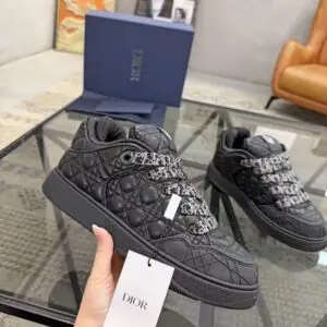 gucci sneaker