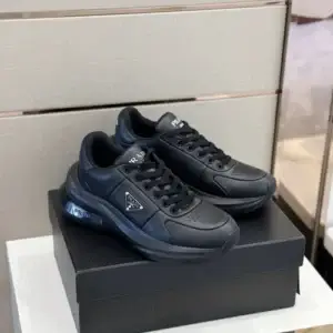 gucci sneaker