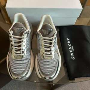 givenchy (نسخة)